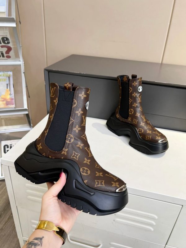 New Fashion Women LV Shoes 309