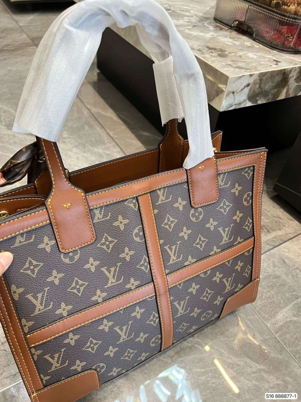 New Fashion LV Handbag L029