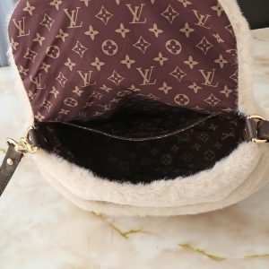 New Fashion L*V Handbag 1577