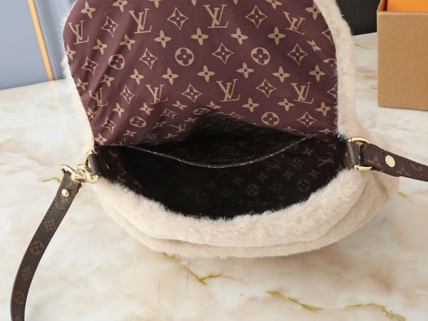 New Fashion L*V Handbag 1577