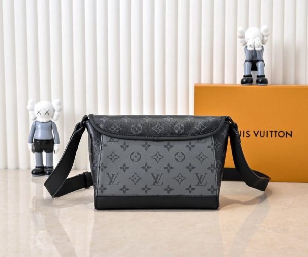 Luxury LV Handbag M12681