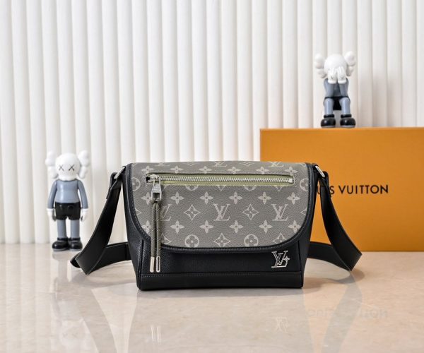 Luxury LV Handbag M12681