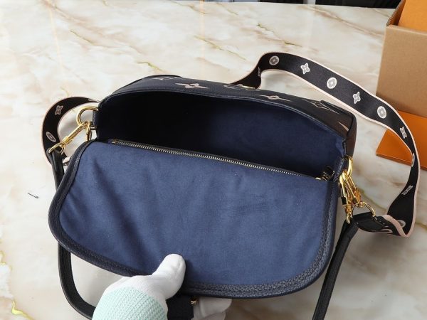 Luxury LV Handbag M46583-M46584