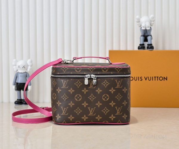 Luxury LV Handbag M42265