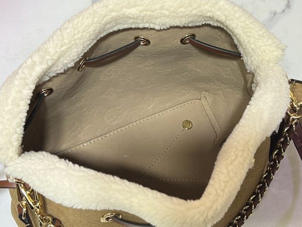 Luxury LV Handbag M11839