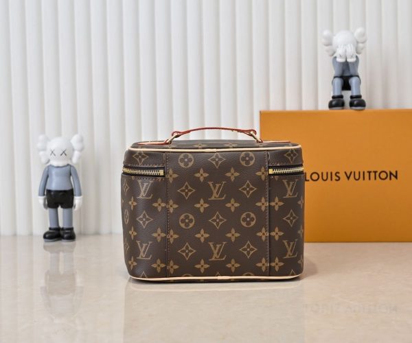 Luxury LV Handbag M42265