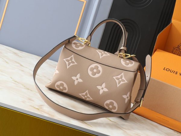 Luxury LV Handbag M45978-M46008