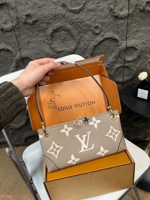 New Fashion LV Handbag L1353