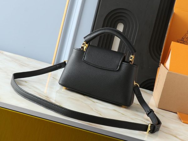 Luxury LV Handbag M24671
