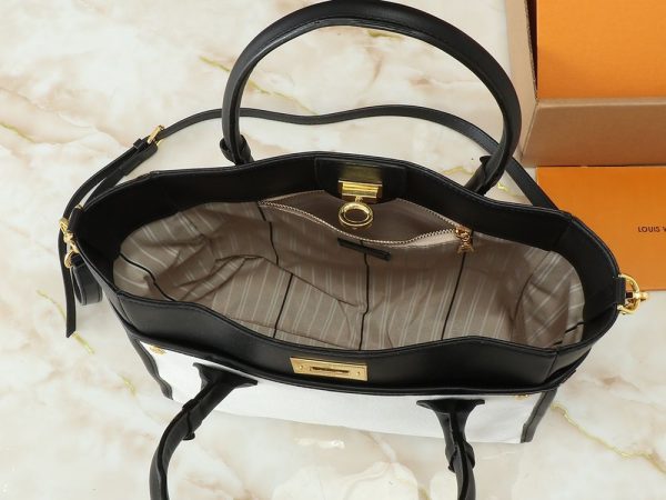Luxury LV Handbag M20014