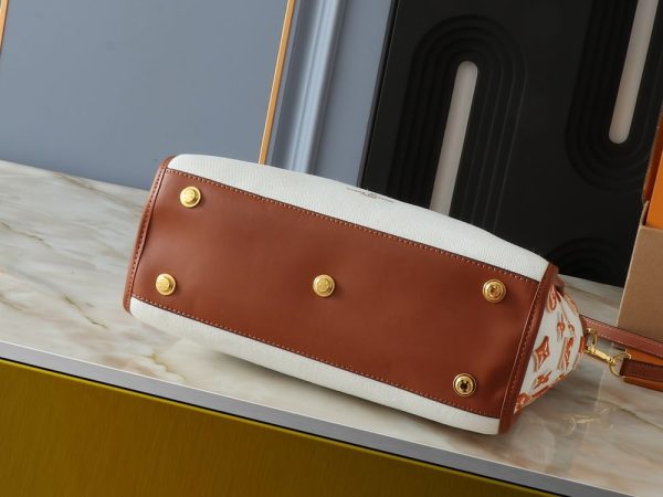 Luxury LV Handbag M20014