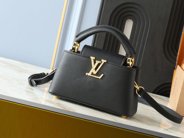 Luxury LV Handbag M24671
