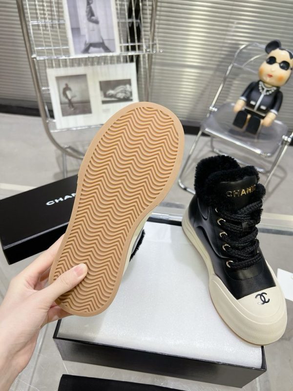 New Fashion Top Quality Women Shoes 124