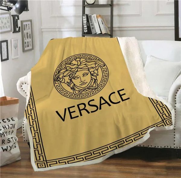 Black Logo Versace Blanket 007