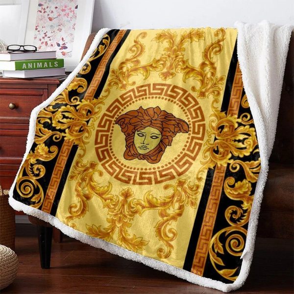 Goldy Versace Blanket 025