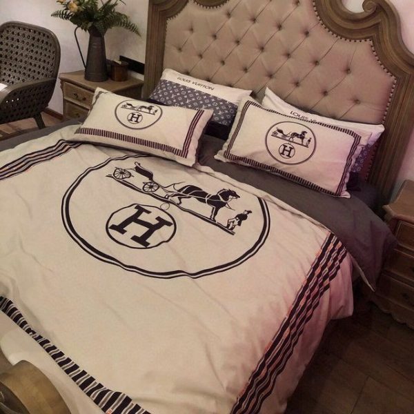 Hermes Paris Luxury Brand Type Bedding Sets 066