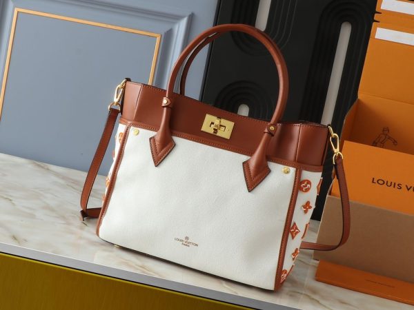 Luxury LV Handbag M20014