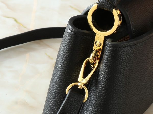 Luxury LV Handbag M24671
