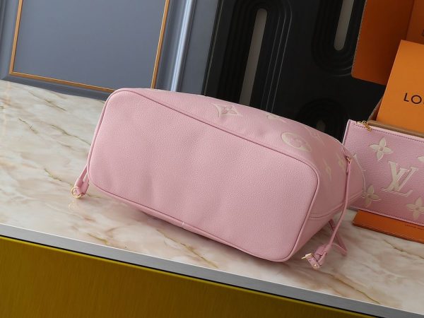 Luxury LV Handbag M14210