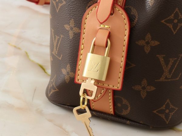 New Fashion L*V Handbag 1600