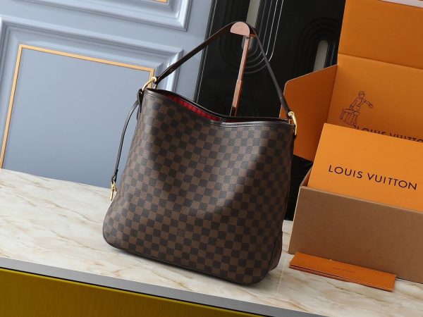 Luxury LV Handbag M50156