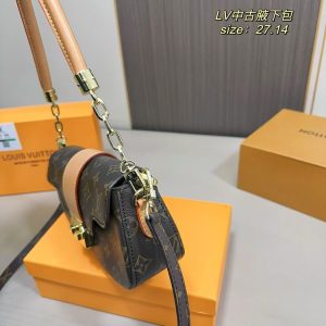 47808c82