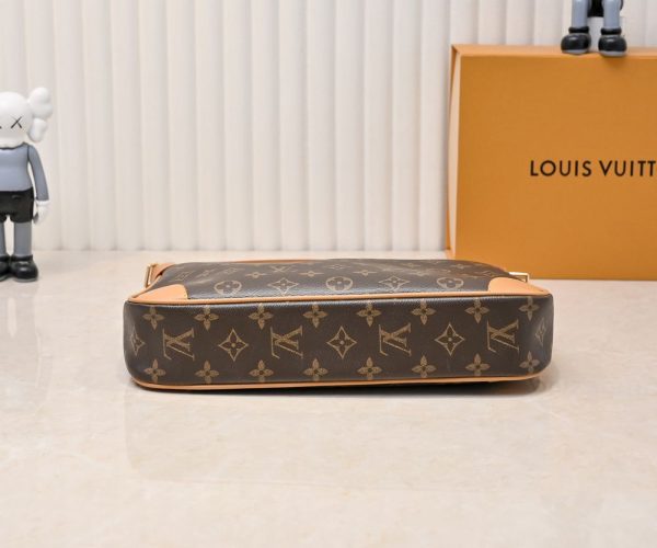 Luxury LV Handbag M14196