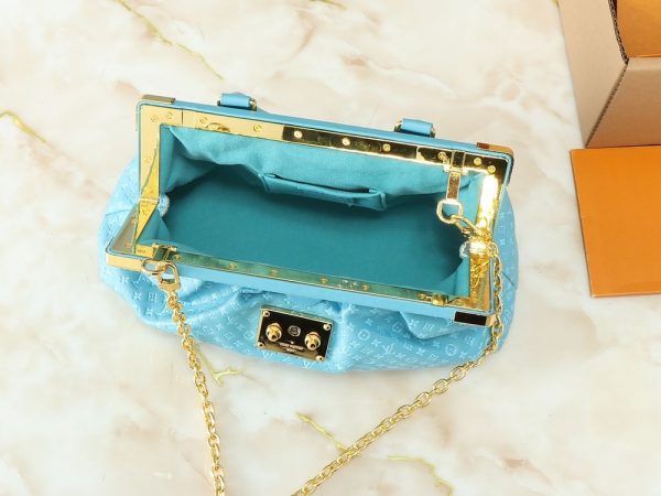 Luxury LV Handbag M46544