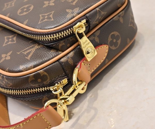Luxury LV Handbag M14016