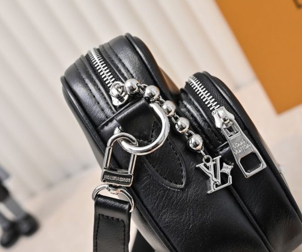 Luxury LV Handbag M14016