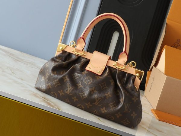 Luxury LV Handbag M46544