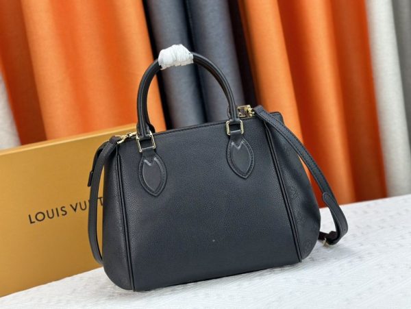 Luxury LV Handbag M58188