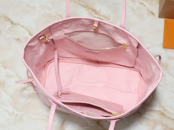 Luxury LV Handbag M14210