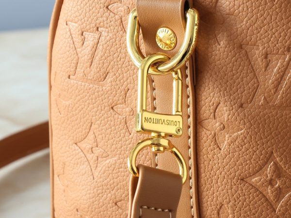 Luxury LV Handbag M47186