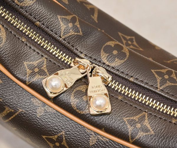 Luxury LV Handbag M14196