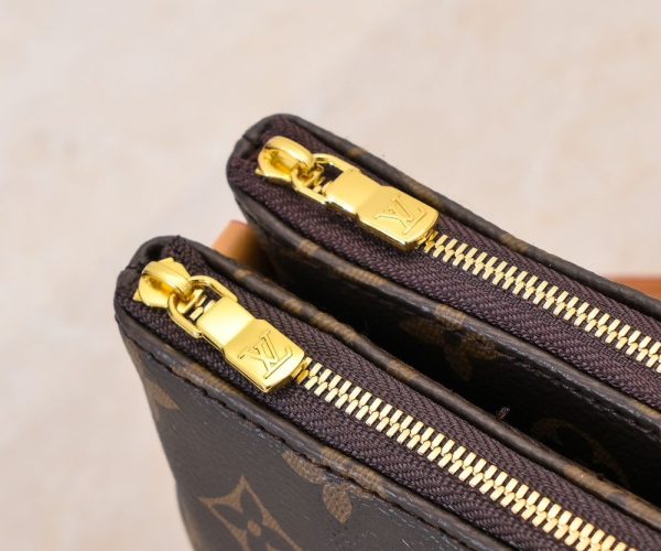 Luxury LV Handbag M83008