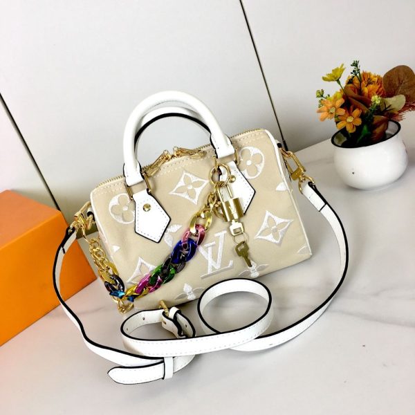 Luxury LV Handbag M23081-M81910