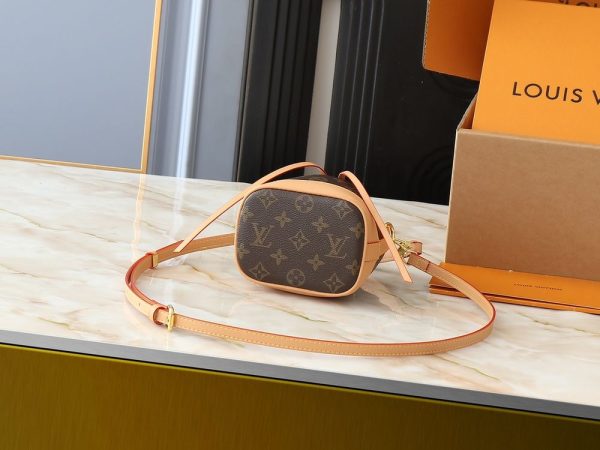 Luxury LV Handbag M82933