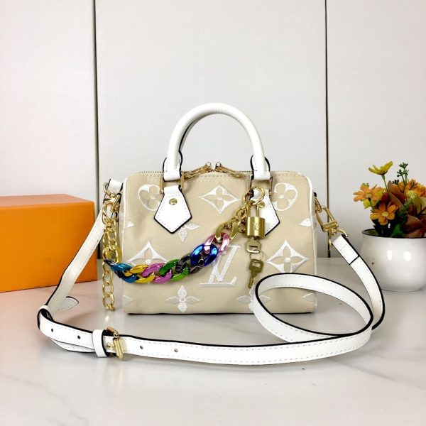 Luxury LV Handbag M23081-M81910
