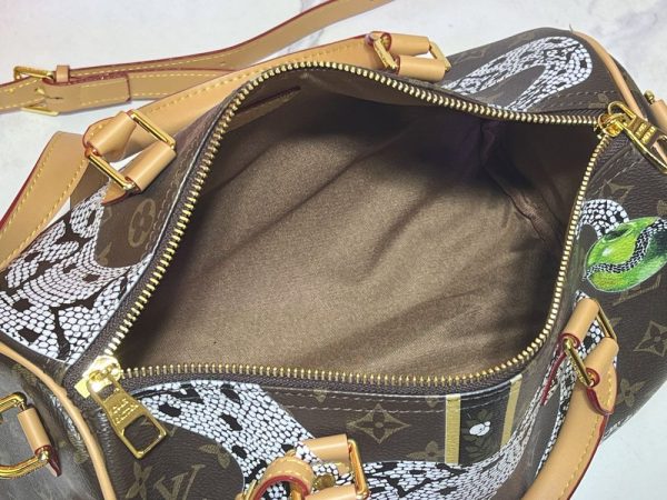 Luxury LV Handbag M40391.4