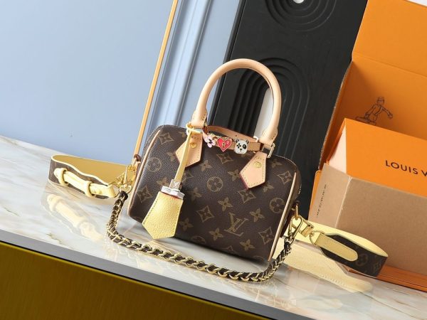 Luxury LV Handbag M24606