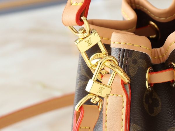 Luxury LV Handbag M82933