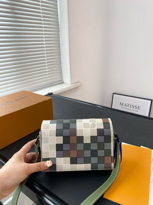 New Fashion LV Handbag L1526