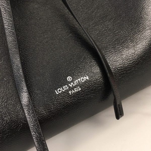 Luxury LV Handbag M13105