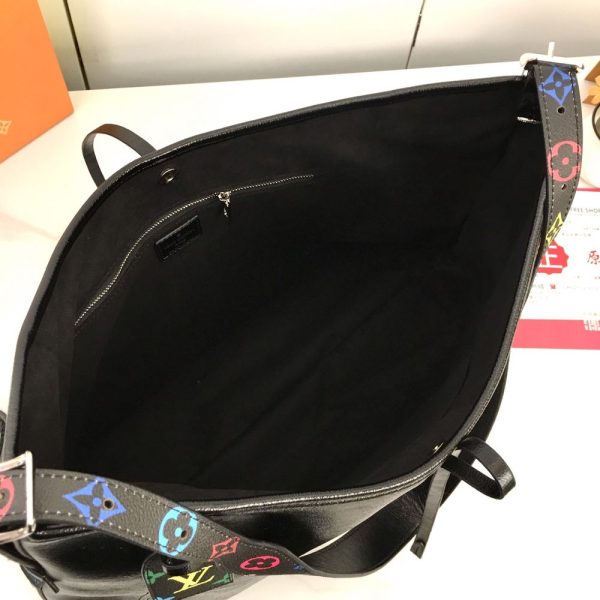 Luxury LV Handbag M13105