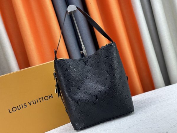 Luxury LV Handbag M12925.1