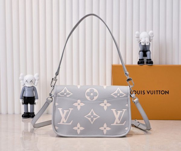 Luxury LV Handbag M46386.1
