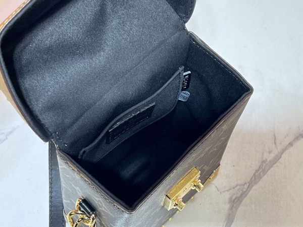 Luxury LV Handbag M82465-M12362