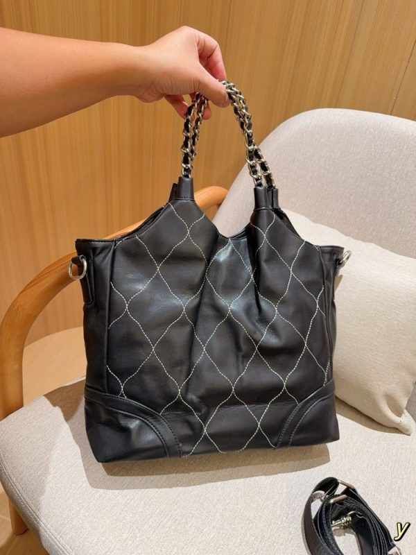 New Fashion CN Handbag C704