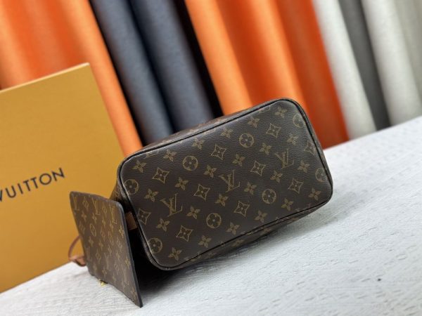 Luxury LV Handbag M12925.1